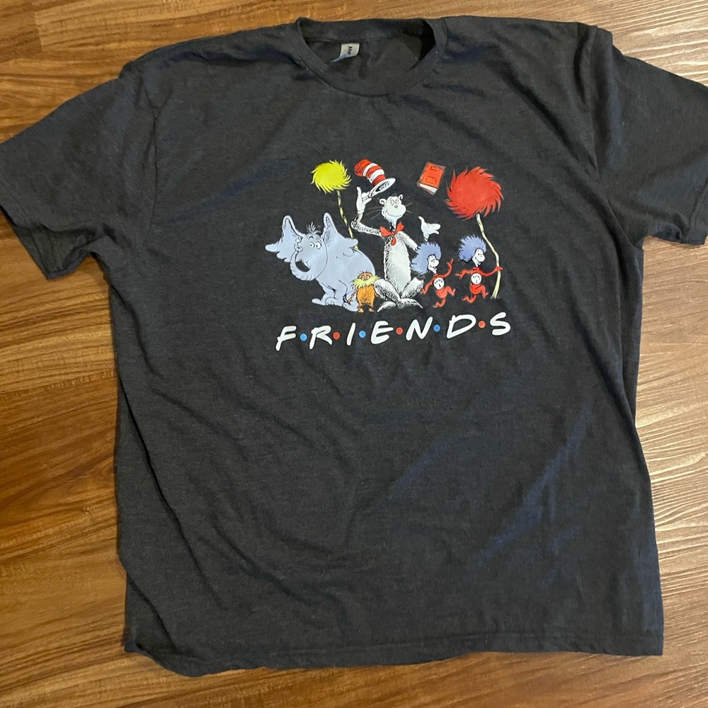 Gildan Gray Dr. Seuss Friends Tee